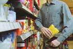В Арзамасе полицейские задержали подозреваемую в покушении на грабеж в супермаркете