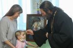 Икону из Арзамаса привезли в подарок отделению детской онкологии на Алтае