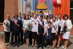 Арзамасские депутаты-единороссы поздравили выпускников