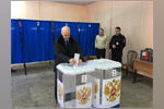 Мэр Михаил Мухин одним из первых посетил избирательный участок и проголосовал в Арзамасе