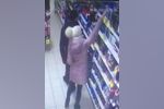 Арзамасские полицейские разыскивают похитителей косметических средств из супермаркета