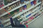 Арзамасские полицейские задержали подозреваемого в совершении краж из супермаркетов города