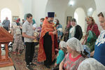 В Красносельском храме совершено Пасхальное богослужение для детей с ограниченными возможностями