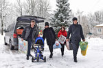В преддверии Нового года АО АПЗ присоединилось к благотворительной акции «Снежинка»